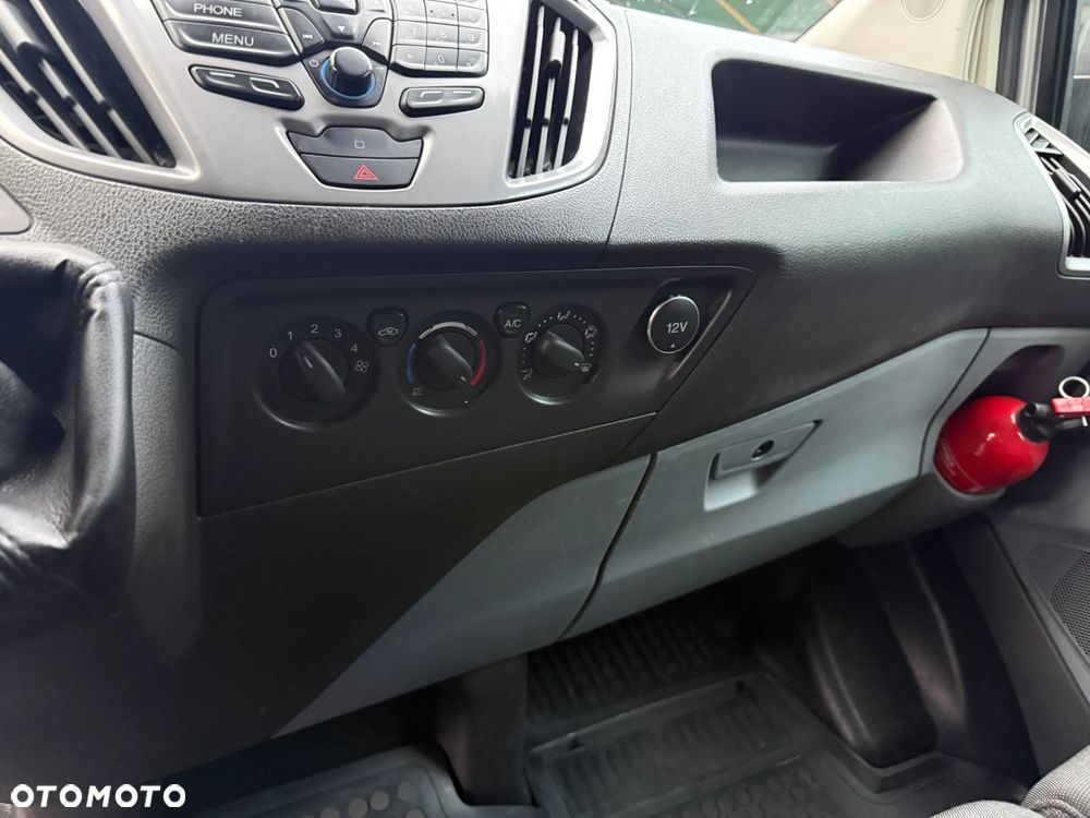 Ford Transit Custom - 23