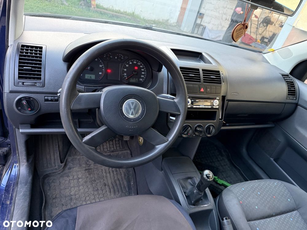 Volkswagen Polo 1.4 16V - 9