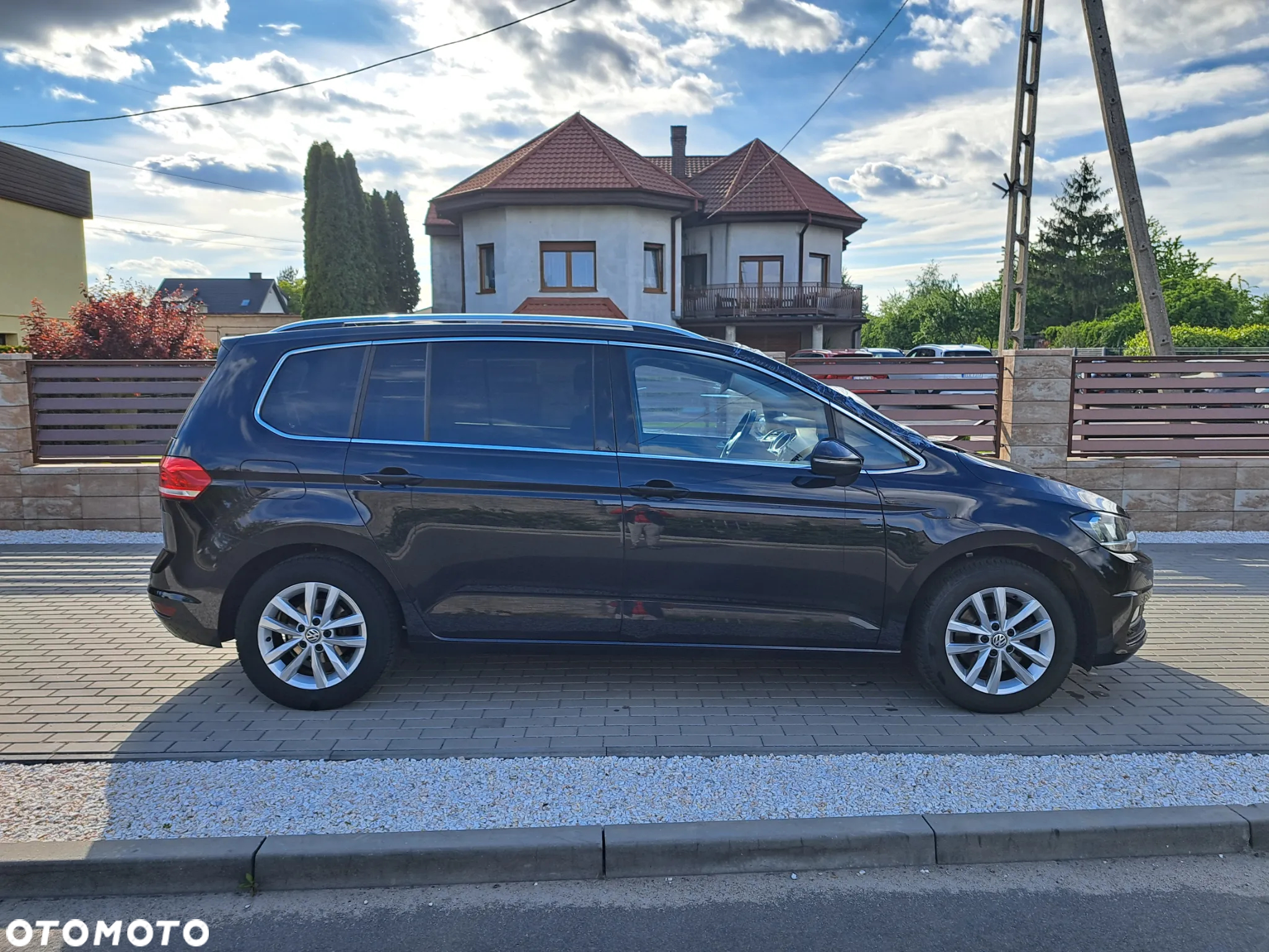 Volkswagen Touran 1.2 TSI (BlueMotion Technology) Trendline - 2