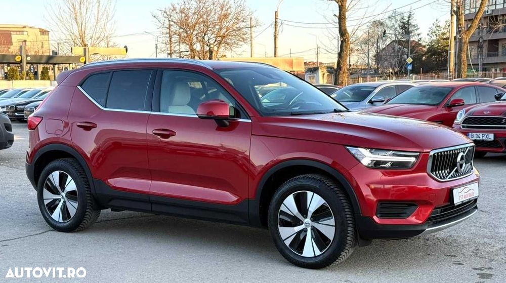 Volvo XC 40 Recharge T4 Twin Engine AT7 Inscription Expression - 11