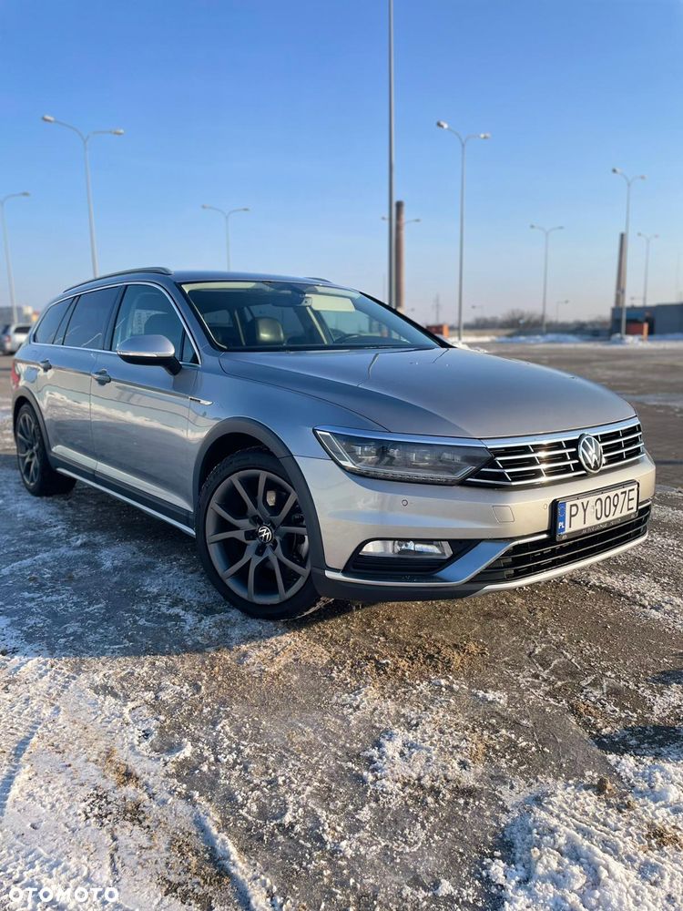 Volkswagen Passat Alltrack - 1