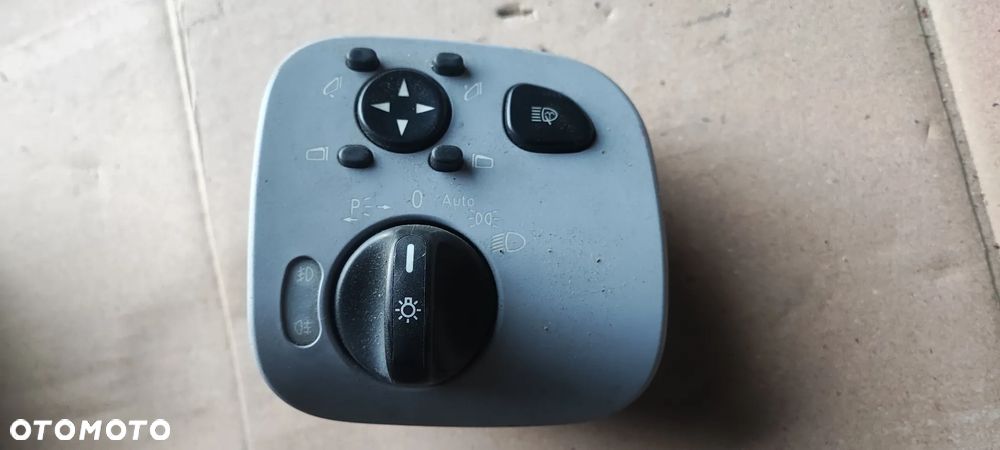 WŁĄCZNIK ŚWIATEŁ STEROWANIE LUSTEREK MERCEDES W203 CLK W209 A2035450704 - 1