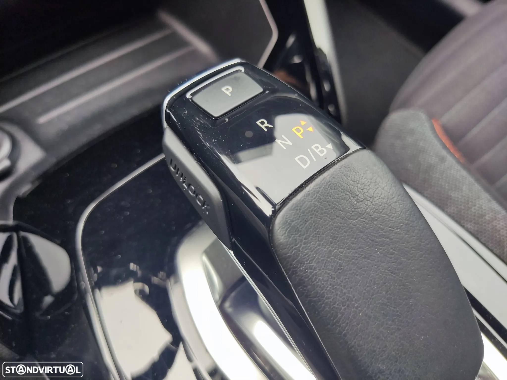 Peugeot e-208 50 kWh Active Pack - 30