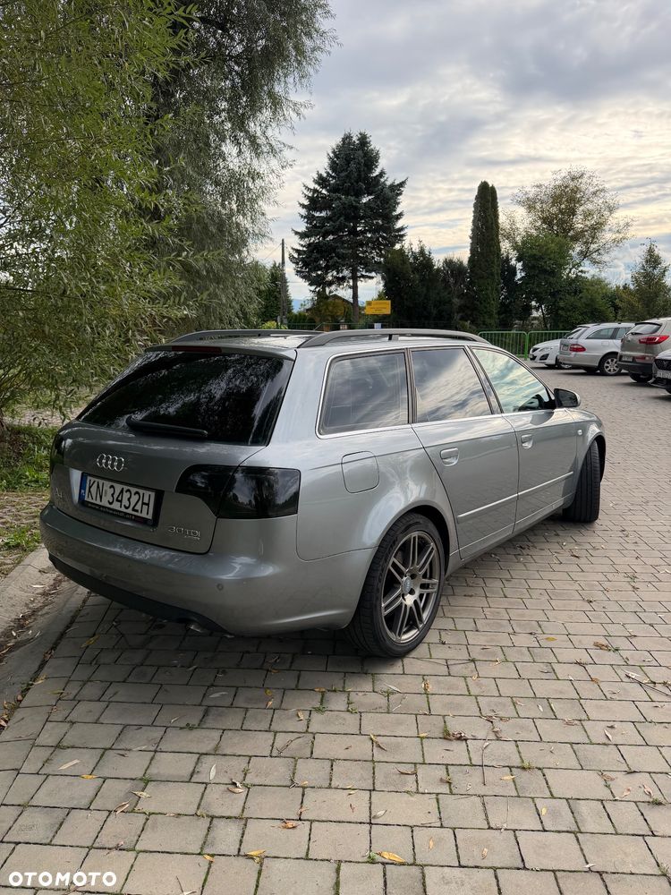 Audi A4 Avant - 3