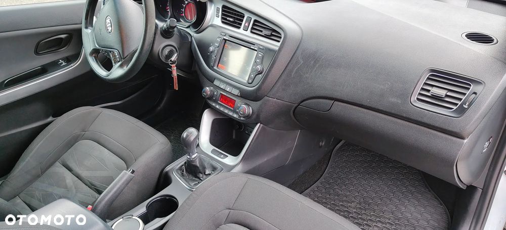 Kia ProCeed 1.4 XL - 22