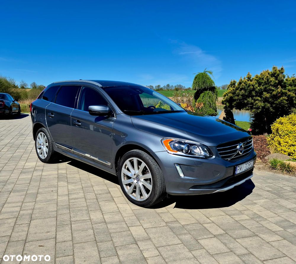 Volvo XC 60 - 1