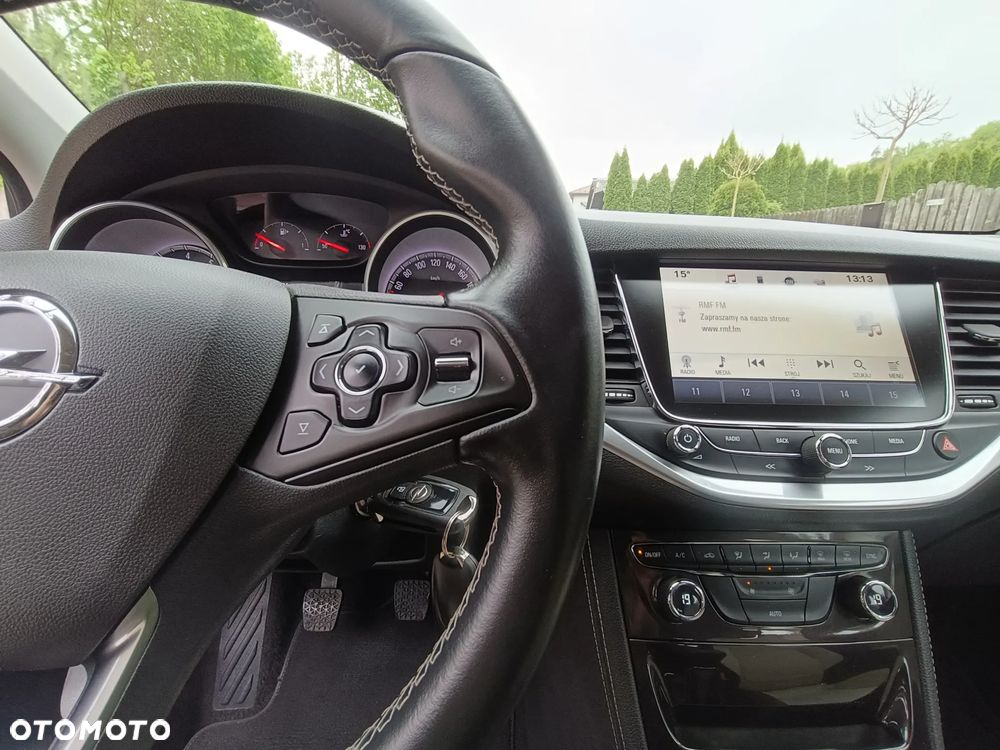 Opel Astra 1.4 Turbo Business - 20