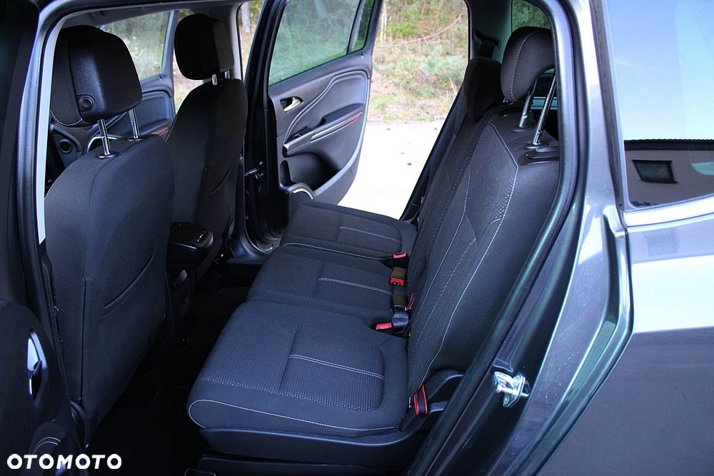 Opel Zafira 1.4 Turbo Business Edition - 9