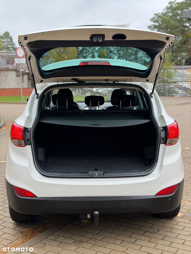 Hyundai ix35 2.0 CRDi 4WD Premium - 10