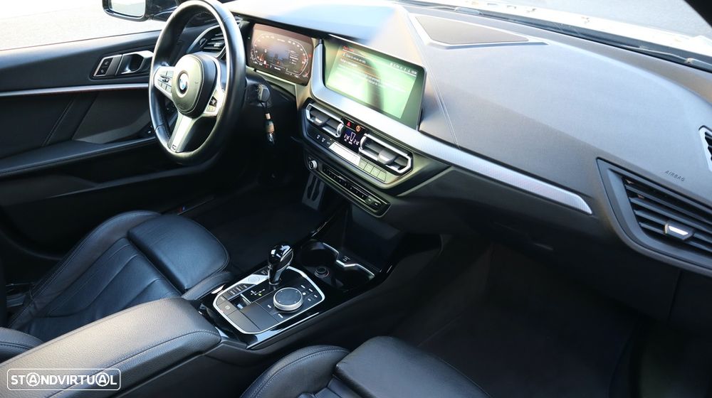 BMW M135i xDrive - 30