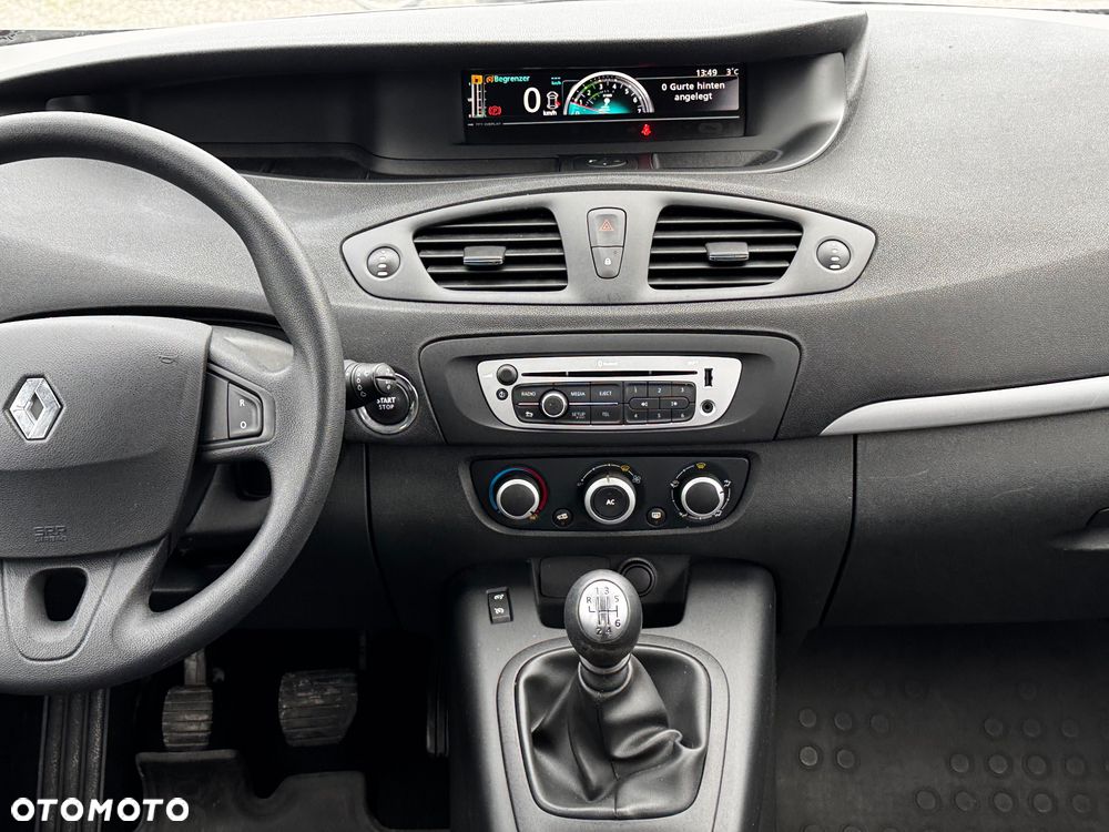 Renault Scenic 1.6 16V Expression - 27