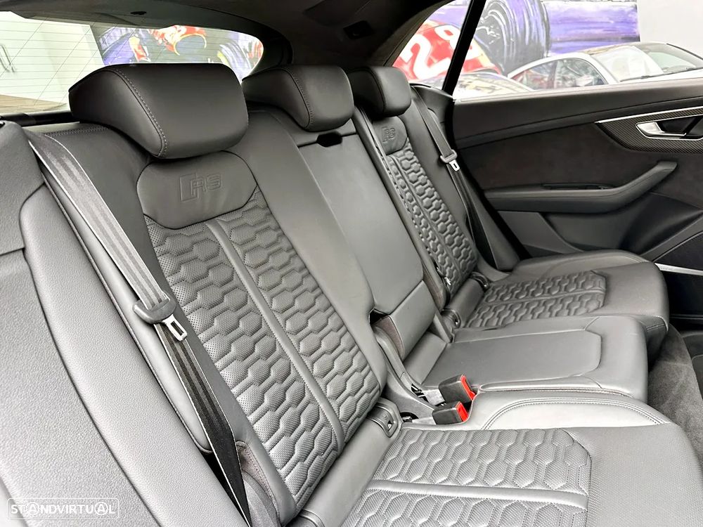 Audi RS Q8 4.0 TFSI quattro Tiptronic - 37