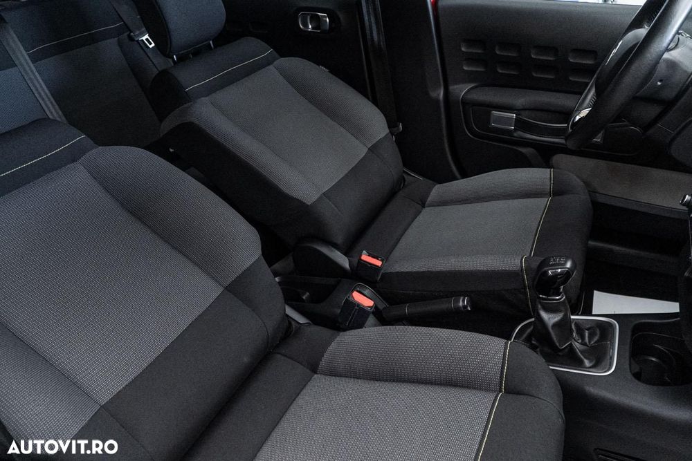 Citroën C3 1.2 PureTech S&S BVM5 Shine - 38