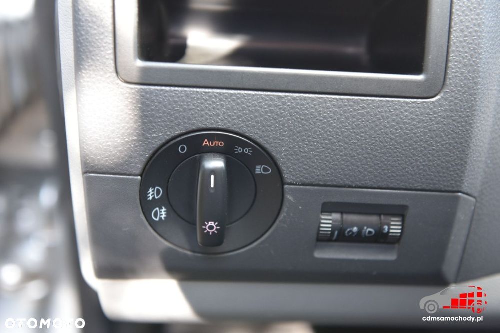 Volkswagen Transporter - 29