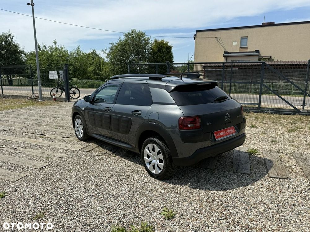 Citroën C4 Cactus - 16
