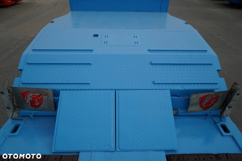 Inny KOMODO / KMD4 / NACZEPA LAWETA / NISKOPODWOZIE / OSIE SKRĘTNE / OŚ PODNOSZONA / NAJAZDY HYDRAULICZNE / - 20