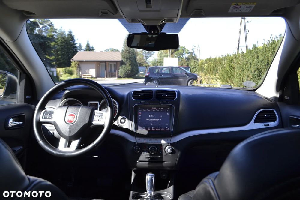 Fiat Freemont 2.0 Multijet Black Code AWD - 24
