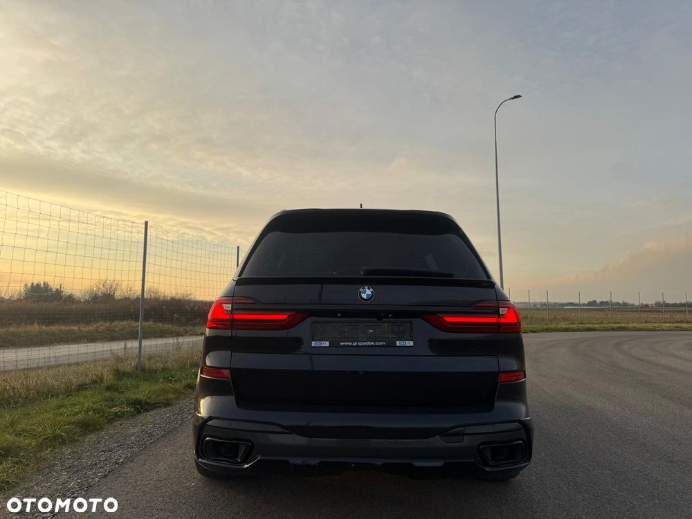 BMW X7 M50d sport - 7