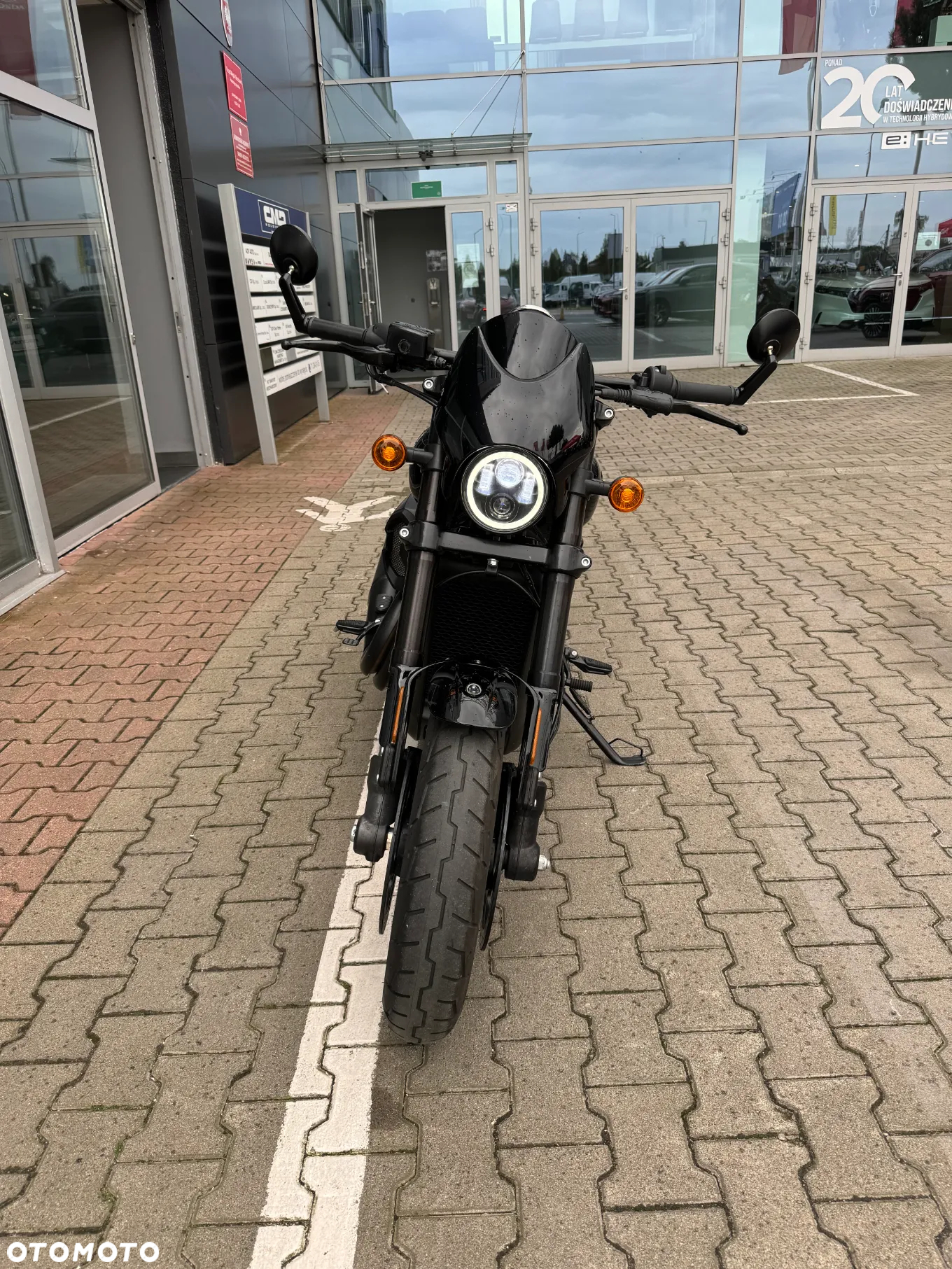 Harley-Davidson Street Rod XG 750A - 16