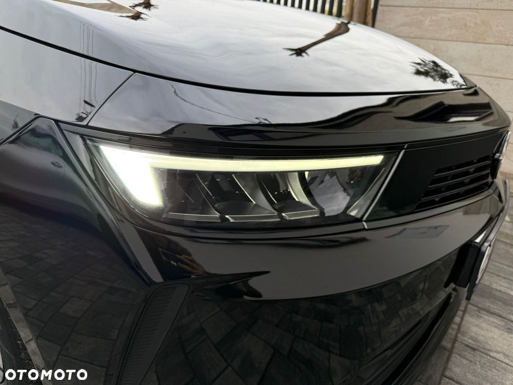 Opel Astra 1.2 Turbo Start/Stop Business Elegance - 2