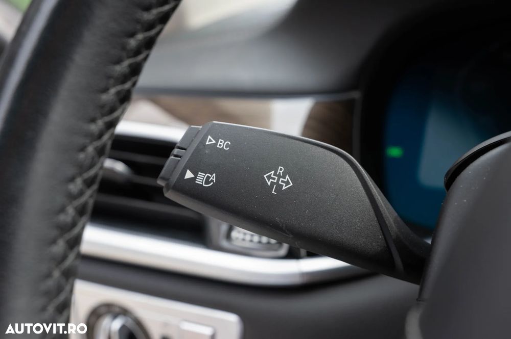 BMW Seria 7 745Le - 27