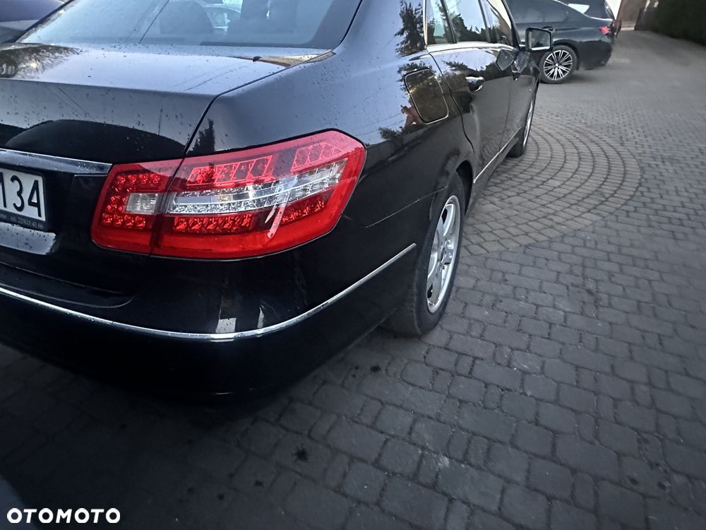 Mercedes-Benz Klasa E - 4