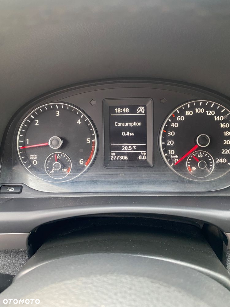 Volkswagen Touran 1.6 TDI DPF BlueMot Trendline - 2