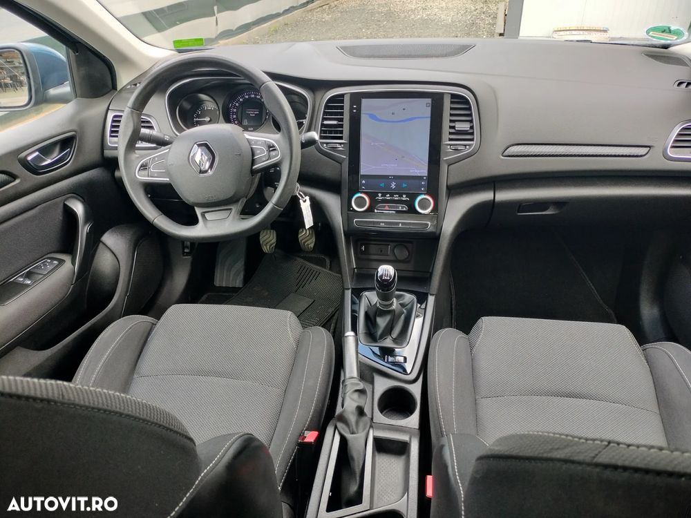 Renault Megane ENERGY TCe 100 LIMITED - 11