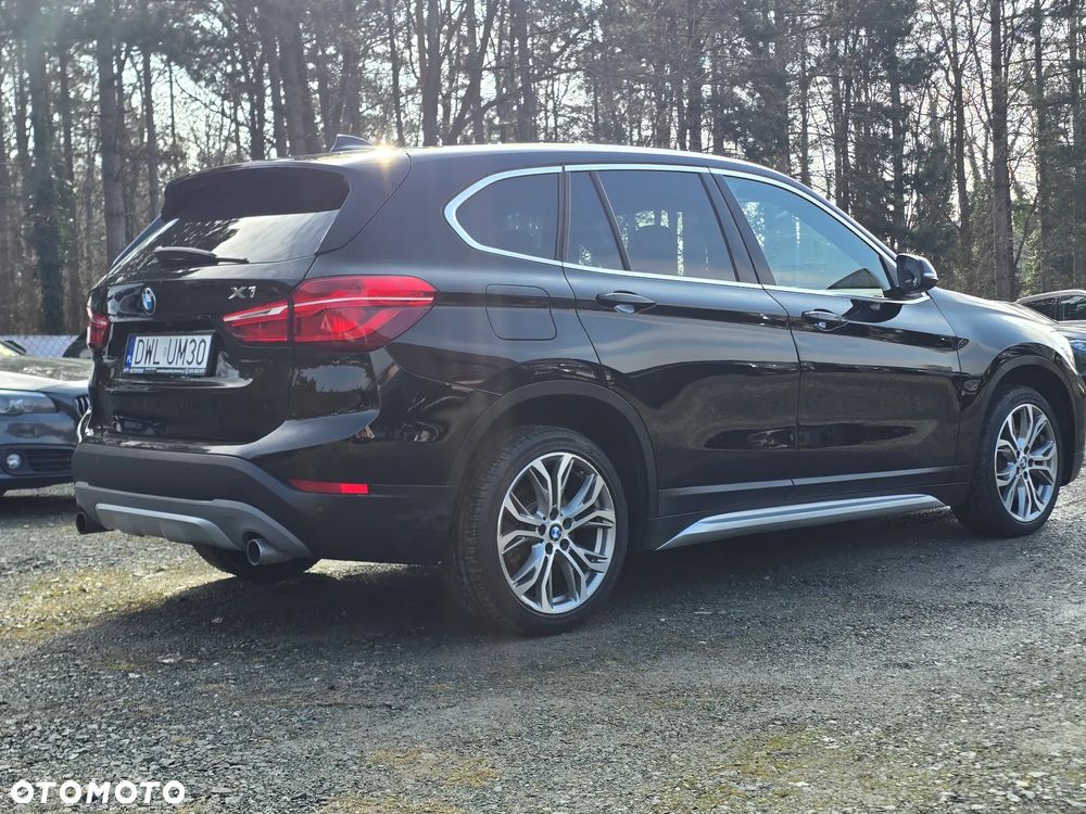 BMW X1 xDrive25i GPF xLine - 7