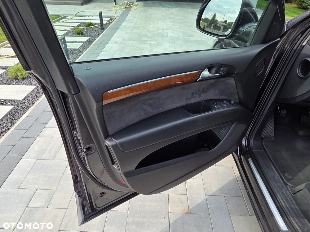 Audi Q7 3.0 TDI DPF clean quattro tiptronic - 14