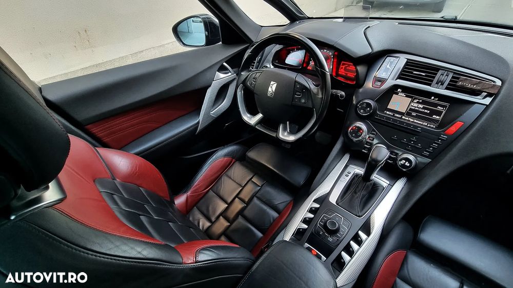 Citroën DS5 THP 155 SoChic - 2