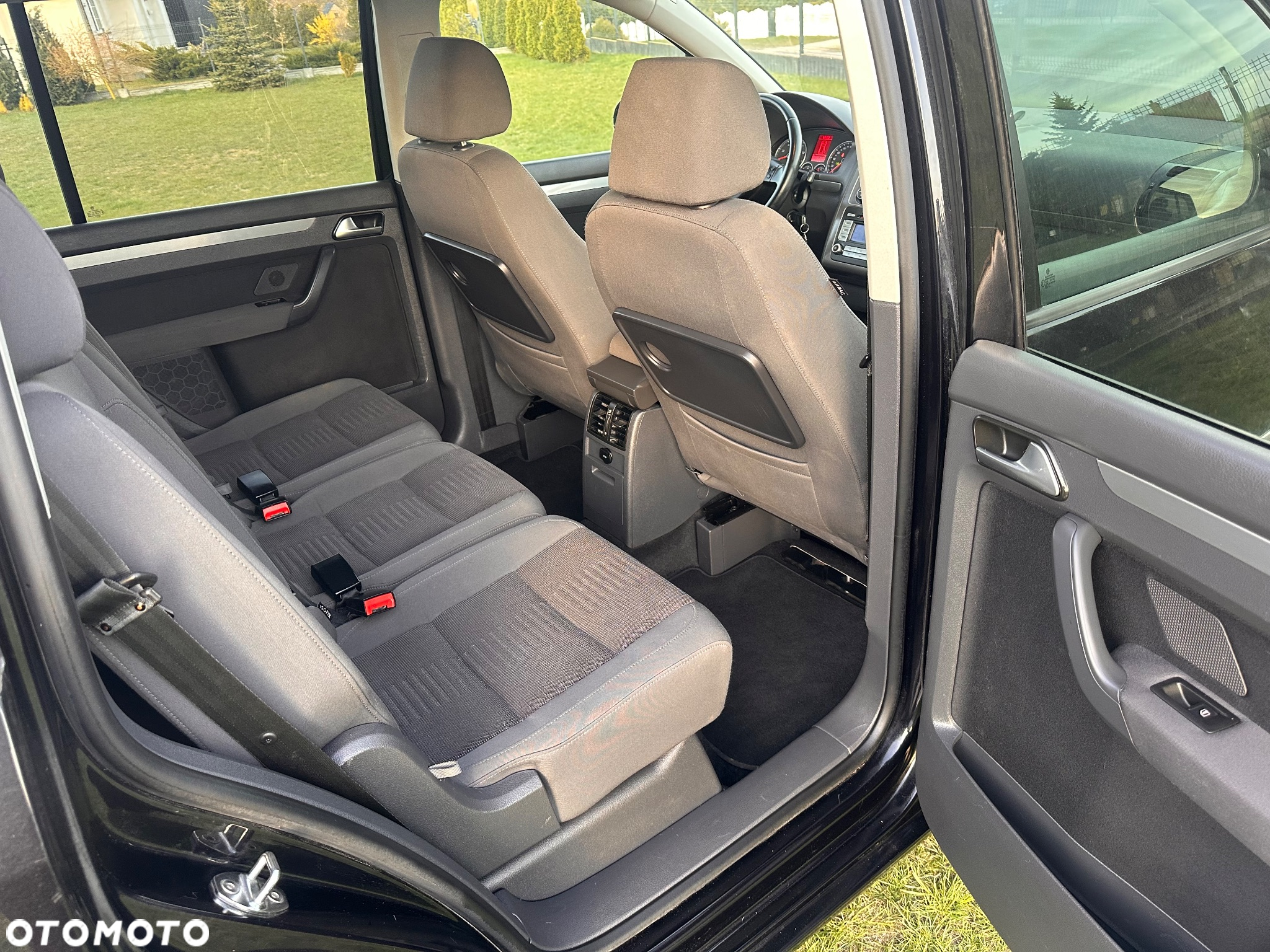 Volkswagen Touran 1.4 TSI Highline Perfectline DSG - 14
