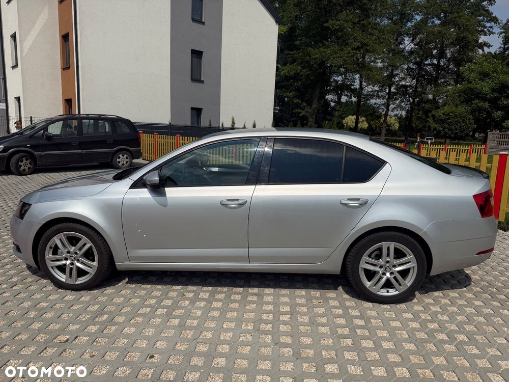 Skoda Octavia 1.6 TDI Ambition - 7
