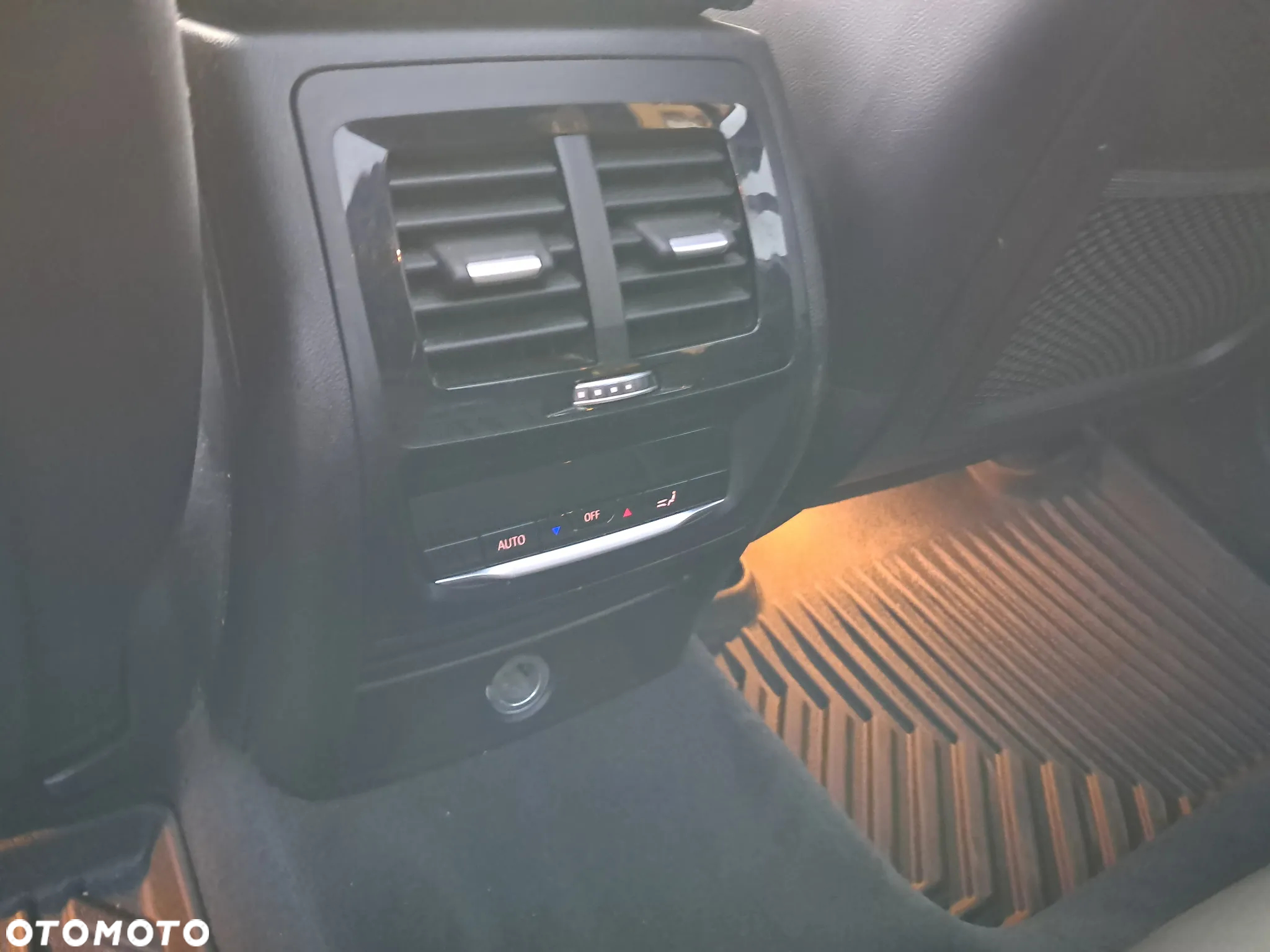 BMW X3 xDrive20d Luxury Line - 17