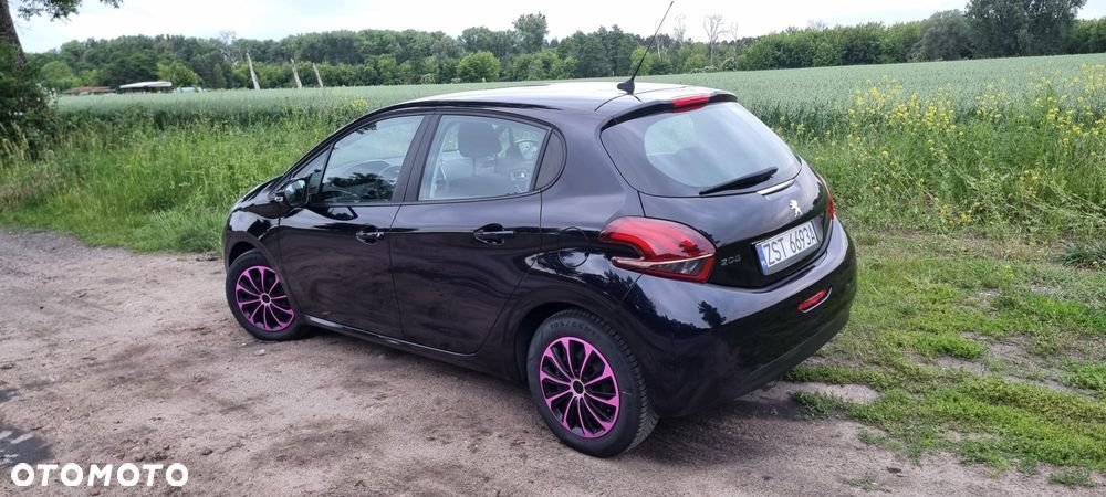 Peugeot 208 1.6 BlueHDi Active S&S - 16