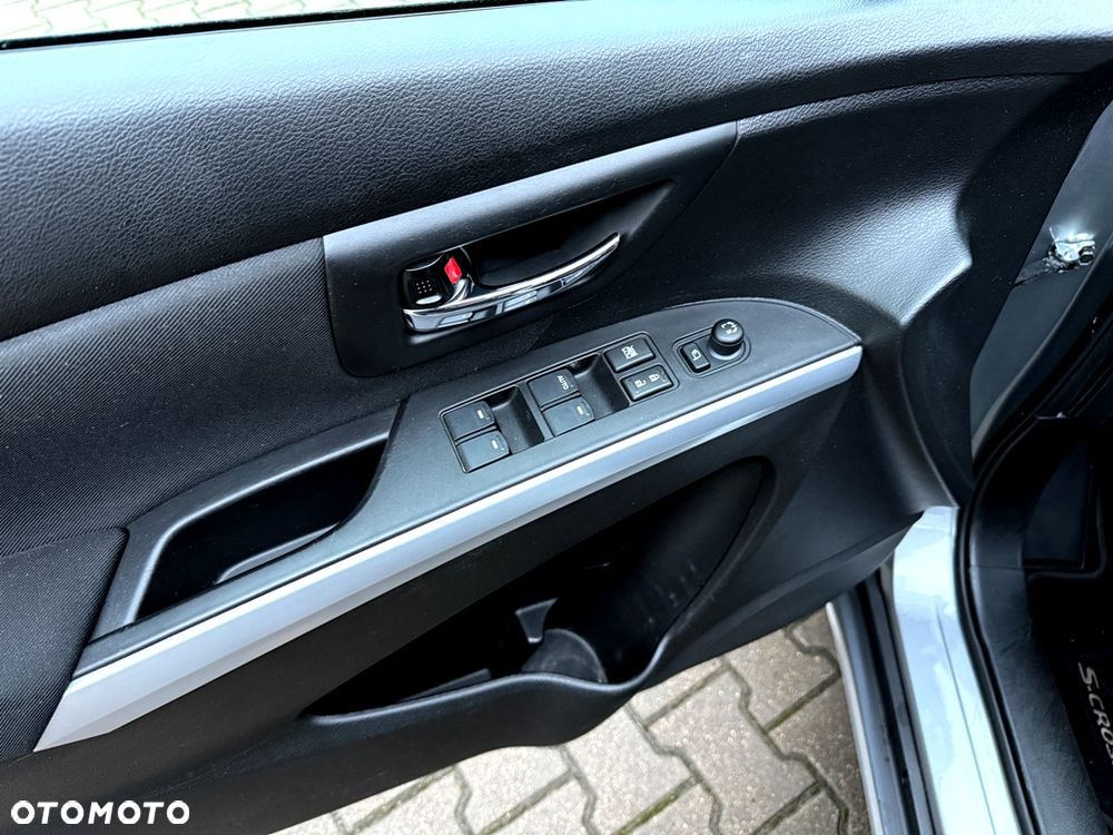 Suzuki SX4 S-Cross 1.6 VVT 4x2 Comfort - 19