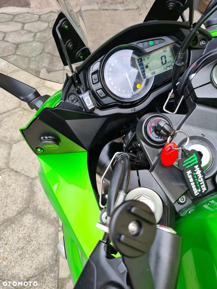 Kawasaki Ninja 1000 SX - 4