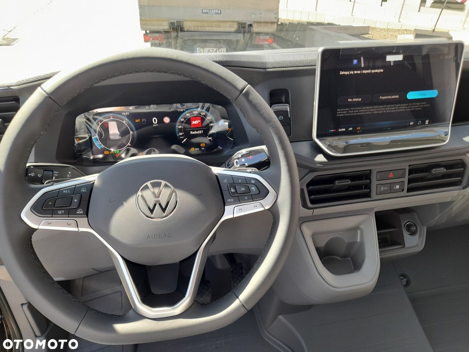 Volkswagen Crafter 35 2.0 TDI L4H3 4490 177KM AUTOMAT - 7