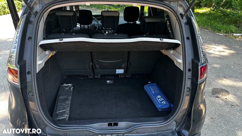 Renault Scenic - 21