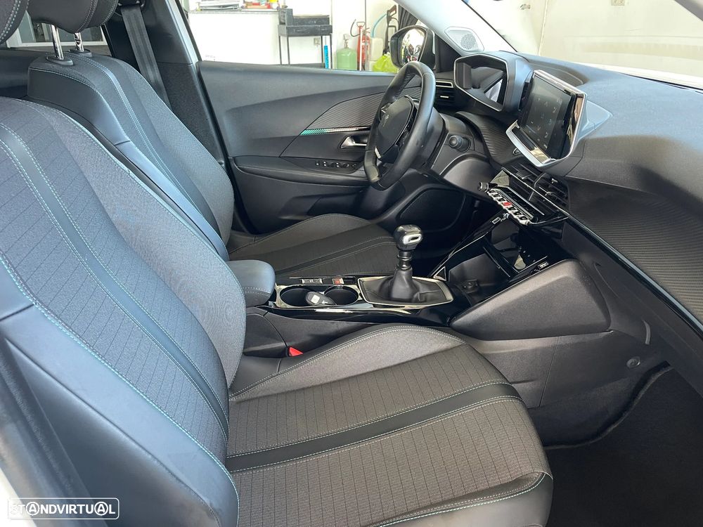 Peugeot 2008 1.2 PureTech Allure Pack - 15