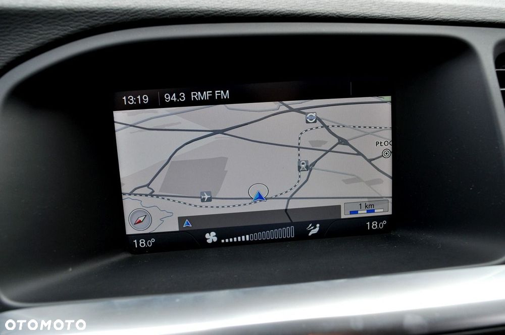 Volvo V60 D3 Geartronic Momentum - 26