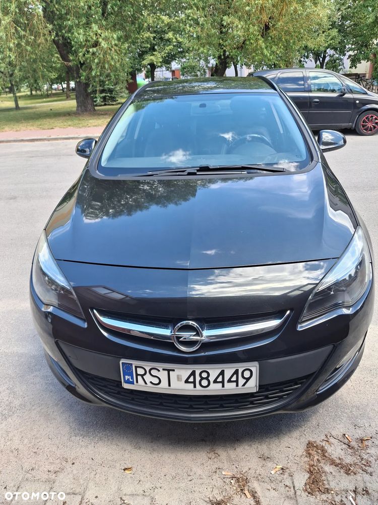 Opel Astra 1.4 Turbo 150 Jahre - 7