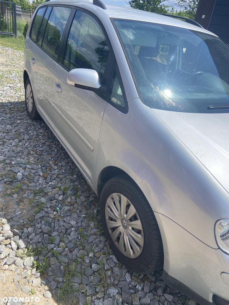Volkswagen Touran 2.0 TDI DPF Goal - 3