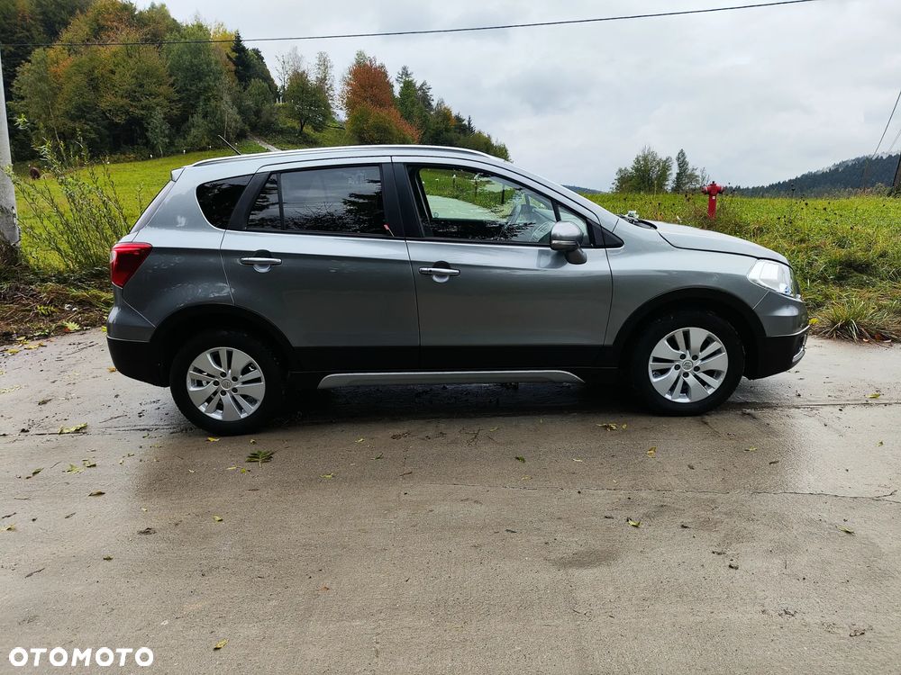 Suzuki SX4 S-Cross 1.6 VVT 4x4 Comfort - 2