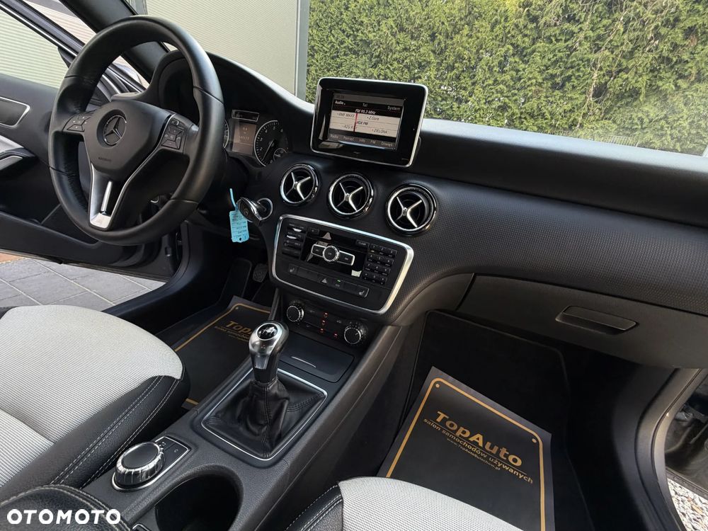 Mercedes-Benz Klasa A 200 (BlueEFFICIENCY) Urban - 17