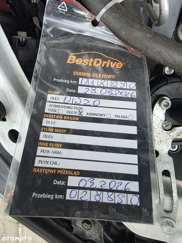 Toyota Corolla 1.8 Hybrid Comfort - 33