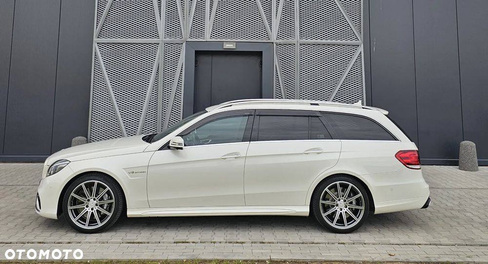 Mercedes-Benz Klasa E 63 AMG T 4Matic AMG Speedshift MCT - 3