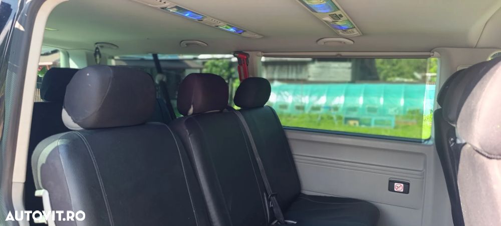 Volkswagen Caravelle - 5