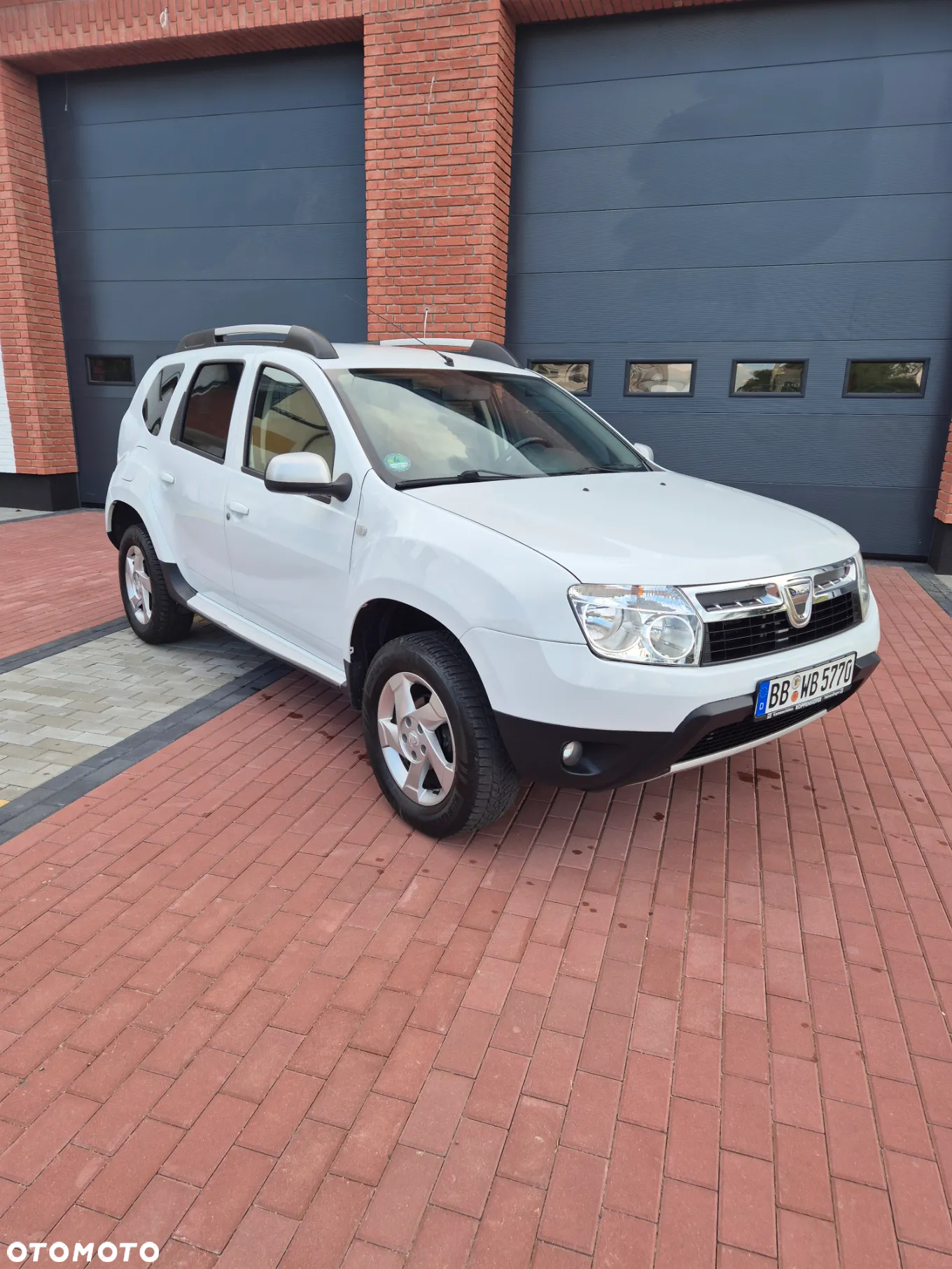 Dacia Duster 1.6 16V 4x2 Destination - 11