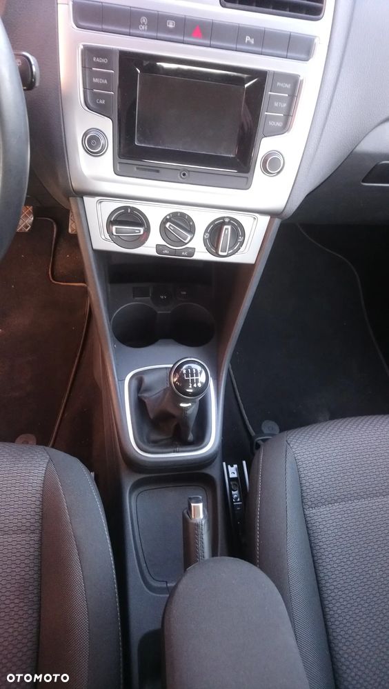 Volkswagen Polo - 9